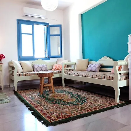 아파트 Paros Book'inn