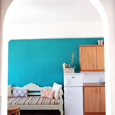 아파트 Paros Book'inn *