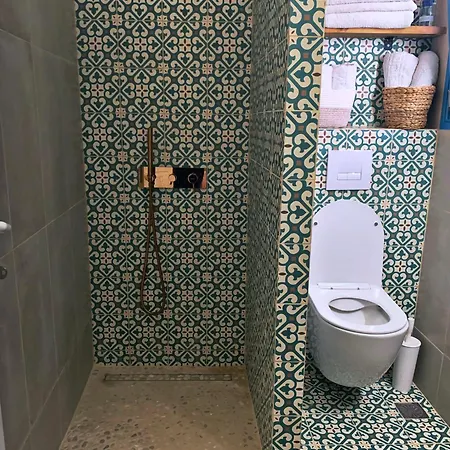 Paros Book'inn 아파트 *